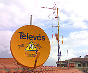 Imagen antena parabólica 